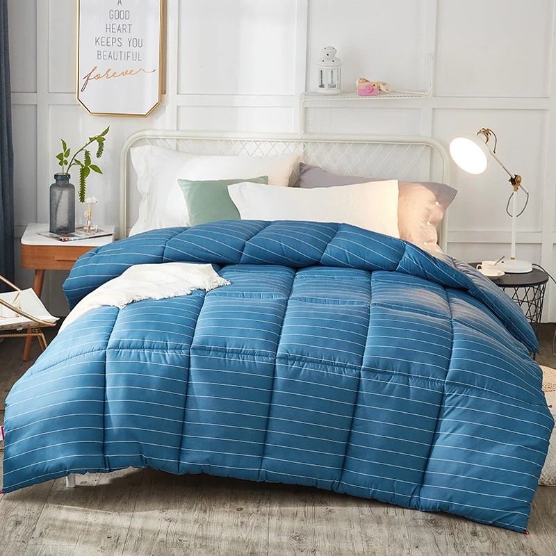 

Multiple Color Choose High Quality Quilt Comforter Soft & Hypoallergenic Warm Comforter Fluffy And Warm Winter Quilt