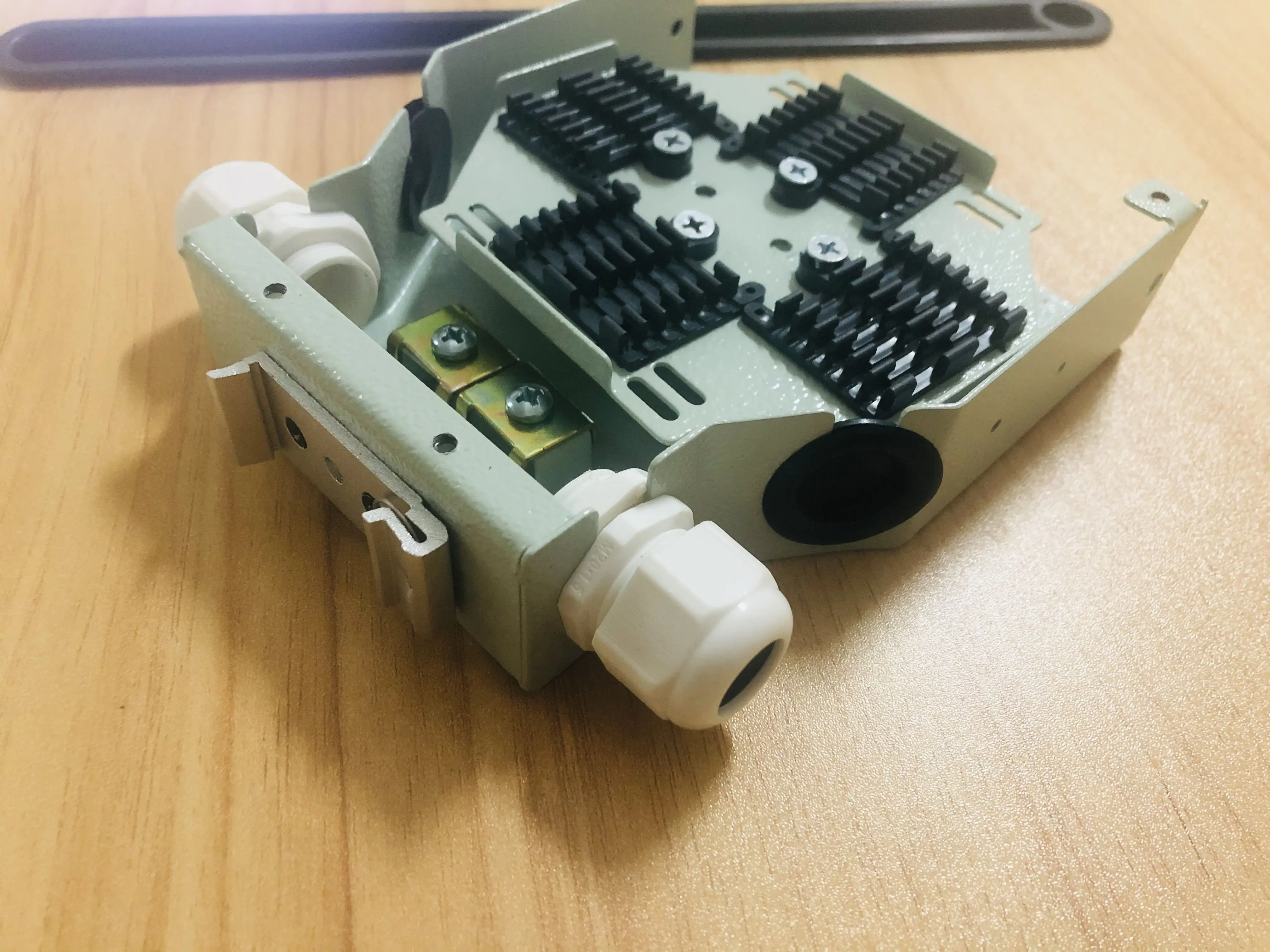 Волоконно оптический 6 Порты и разъёмы SC Din рейка крепление коробка