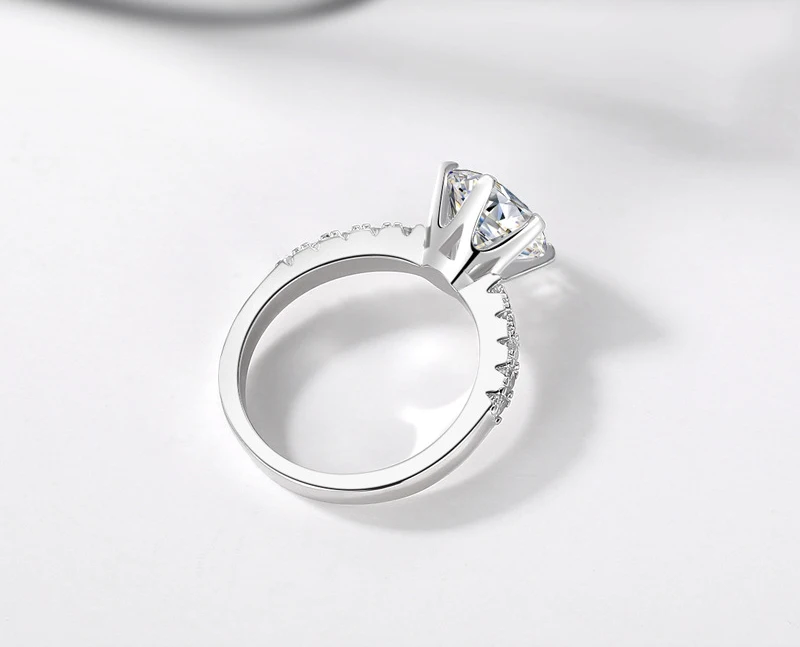 У нас есть сертификат хорошее ювелирное изделие 2.0ct 8 мм циркония кольцо с
