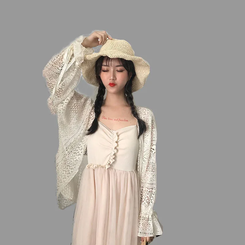 

Summer thin sunscreen cardigan girl sweet girl lace top loose Lantern Sleeve long sleeve coat