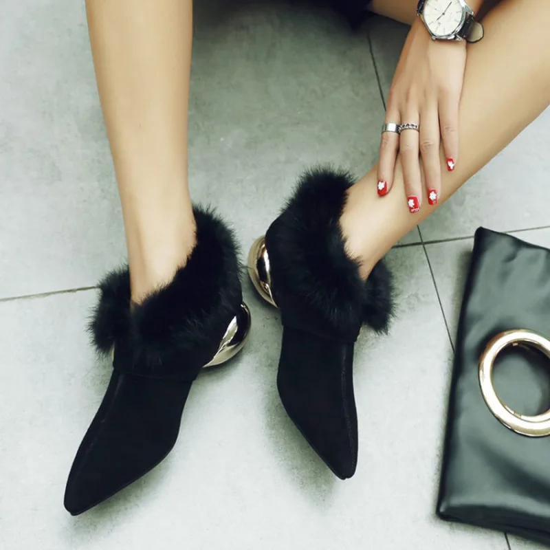 Тонкие Туфли с глубоким носком Новинка сезон осень-зима женская обувь на меху