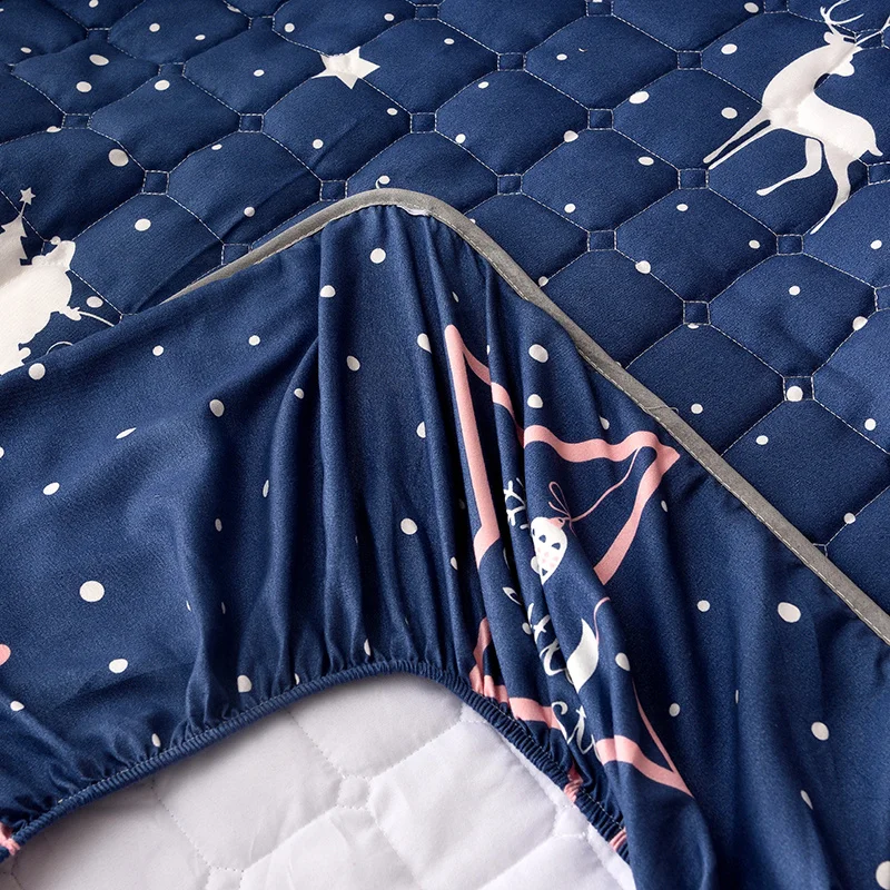 Утолщенный стеганый матрас наматрасник для двуспальной кровати простыня с