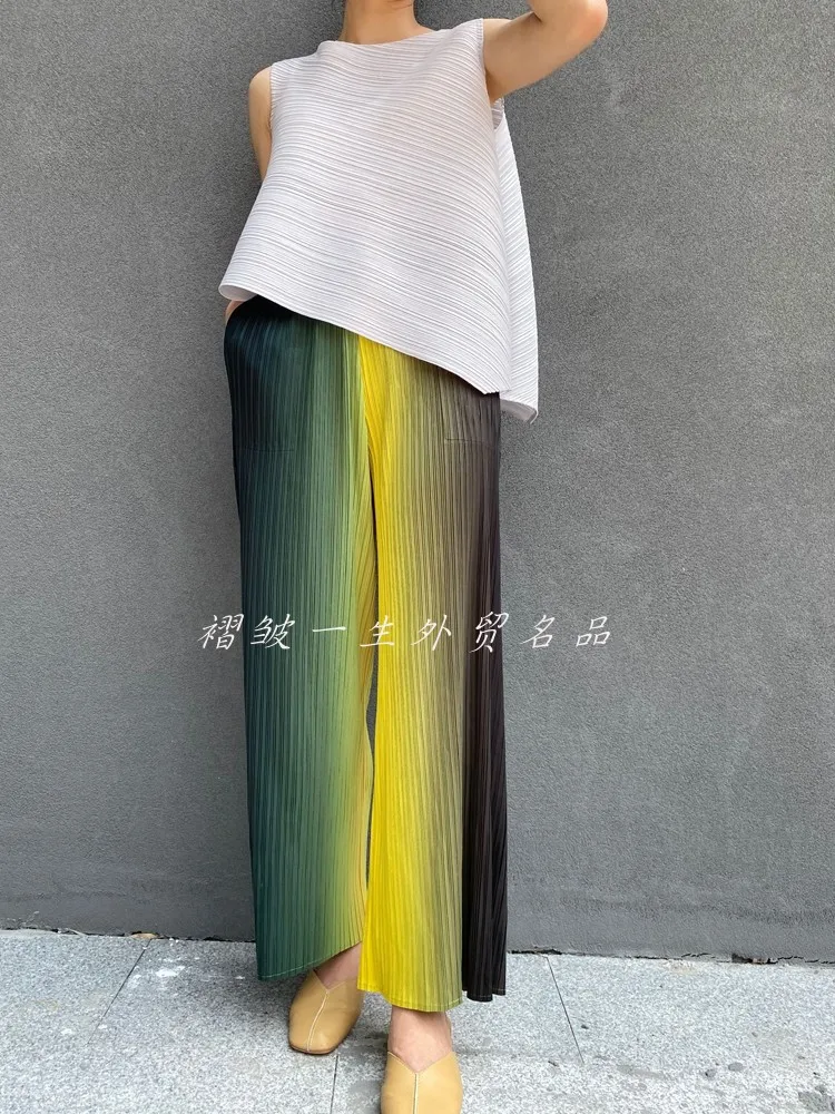 HOT SELLING miyake Fashion  pleated Medieval rainbow gradient straight-leg pants IN STOCK