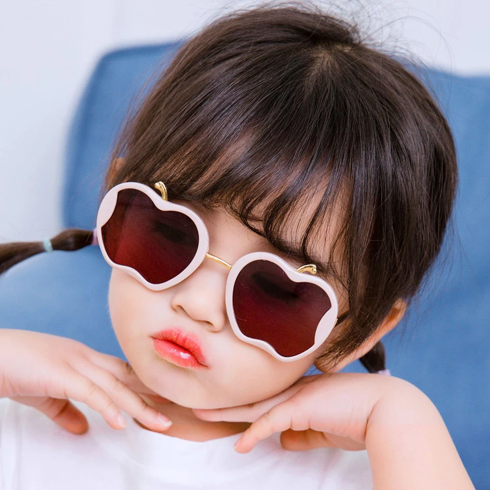 

2020 Cute Apple Children Sunglasses Metal Kids Sunglass Retro Boys Girls Brand Designer Gradient Sun Glasses UV400