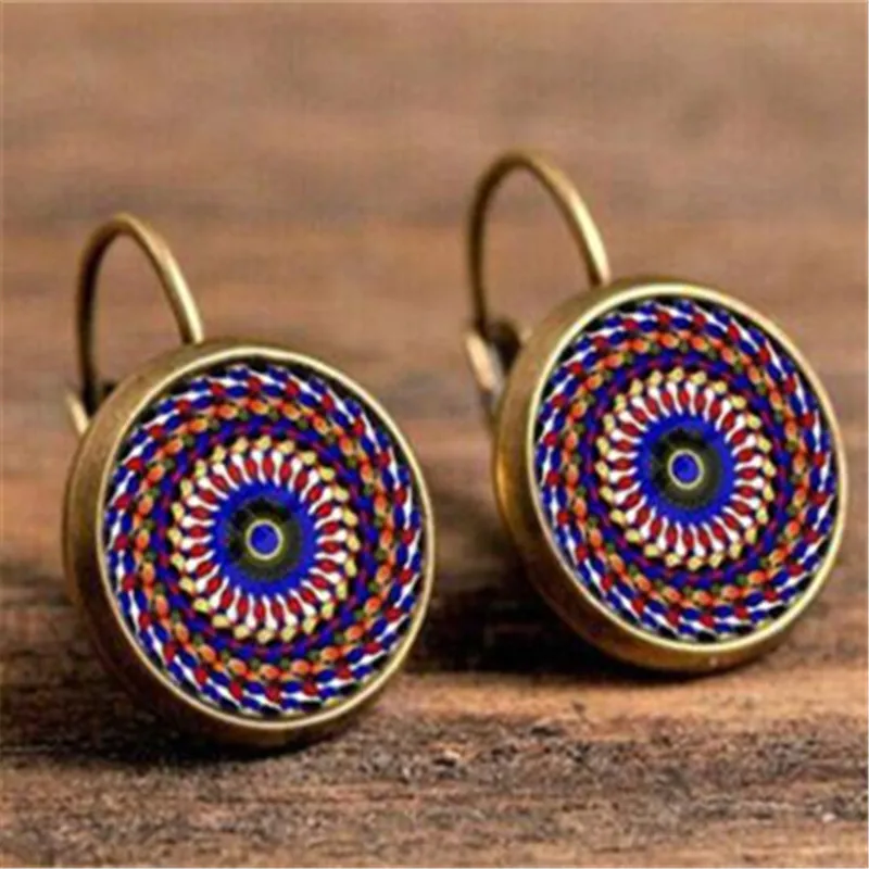 

Luokey Charm Indian Jewelry Mandala Symbol Religious Faith Hoop Earrings For Women Vintage Boho Earrings Minimalist Jewelry 2020