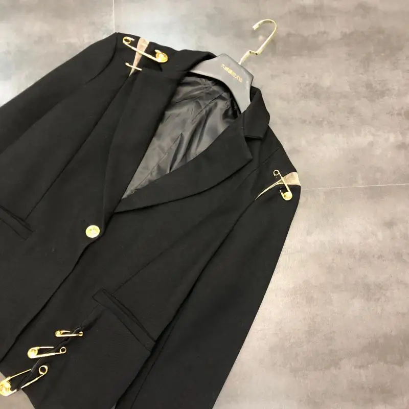 Осень уличный стиль Золотой Большой штырь украшения красивый Blazker куртка женская