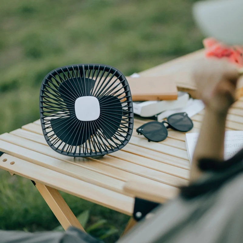 

USB 4000mAh 4 Gears Camping Fan with LED Lantern for Outdoor Tent Car RV Home BBQ Camp Hurricane Emergency Outages