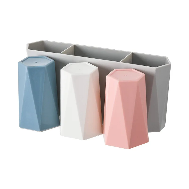 Автоматический диспенсер для зубной пасты и держатель зубных щеток