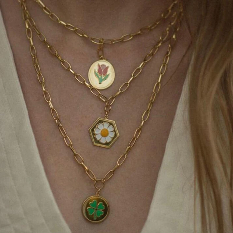 

Romantic Small Daisy Pendant Necklace for Women Cute Sweet Flower Clavicle Chain Birthday Gift Jewelry AM3441