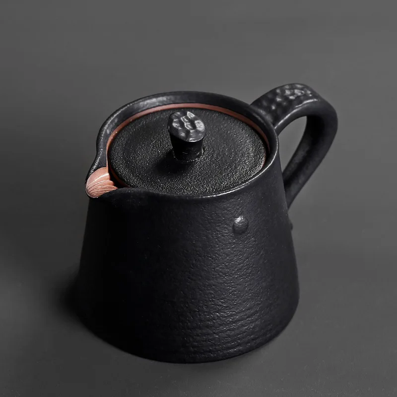 Керамический маленький чайник чайный набор с фильтром черный керамический для