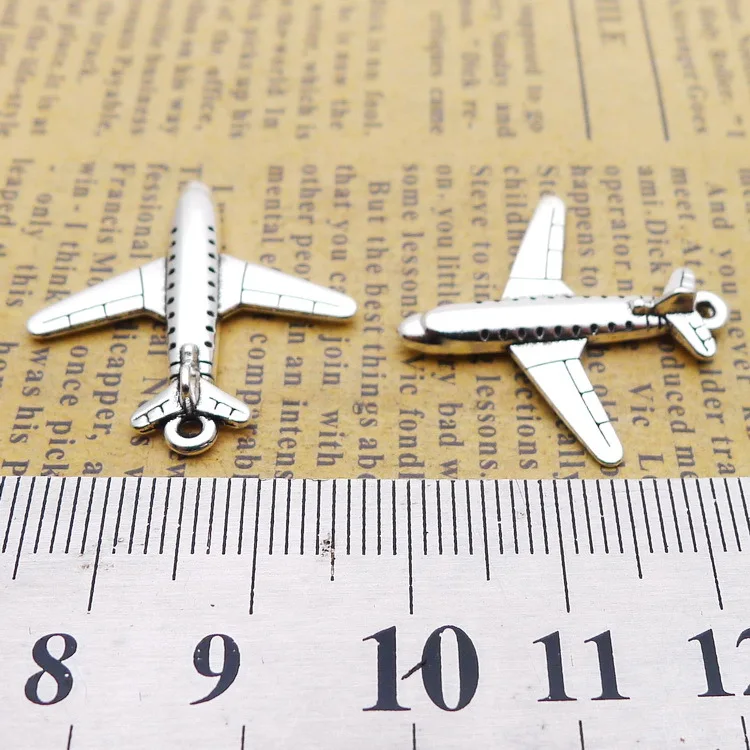 

Pp New 25 * 26mm 1.9G Alloy antique Silve Aircraft plane DIY charm pendant ornament Jewelry Accessories 50pcs/Bag