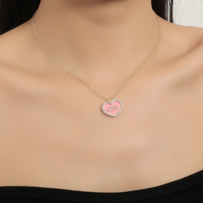 

Heart Pink Love Necklace For Women Pendants Girl Lovers Elements Friendship Necklaces Green Valentines Gift New Trends Jewelry