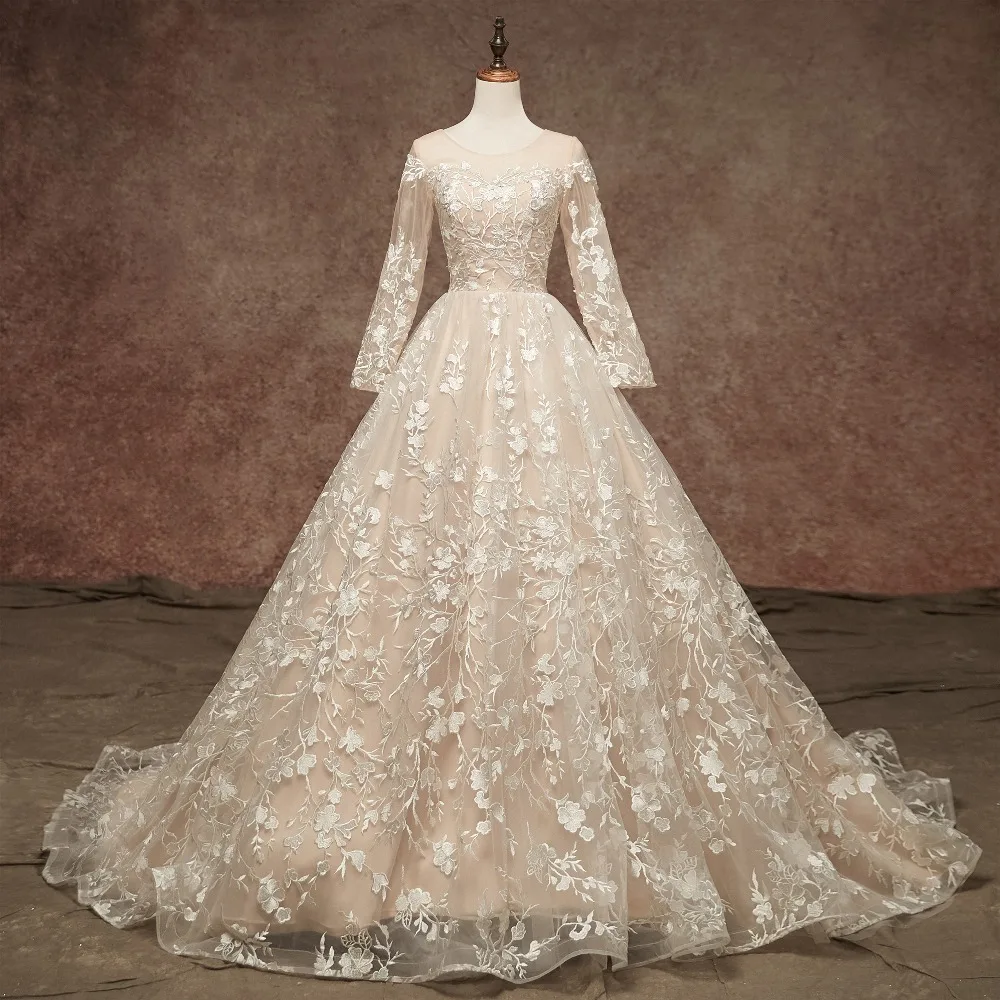 Женское свадебное платье с аппликацией винтажное со шлейфом модель 2020|Свадебные