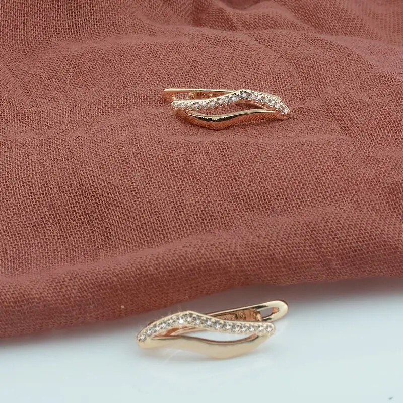 Женские серьги-подвески FJ серьги цвета розы 585 пробы с белым кристаллом |