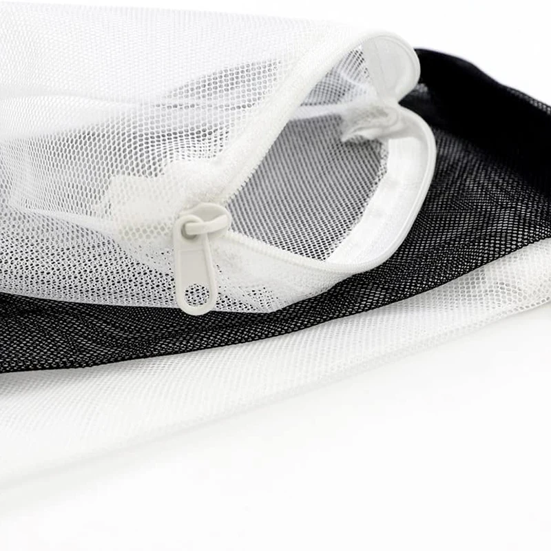 

40 Pieces Aquarium Filter Bags Media Mesh Filter Bags with Zipper for Charcoal Pelletized Remove, White and Black