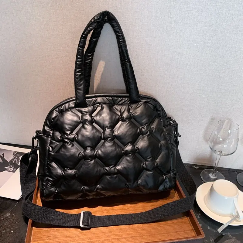 

Popular Down Cotton Women Shoulder Bags Winter New Handbags Luxury Soft Space Cotton Messenger Bag Female Large Capacity Totes