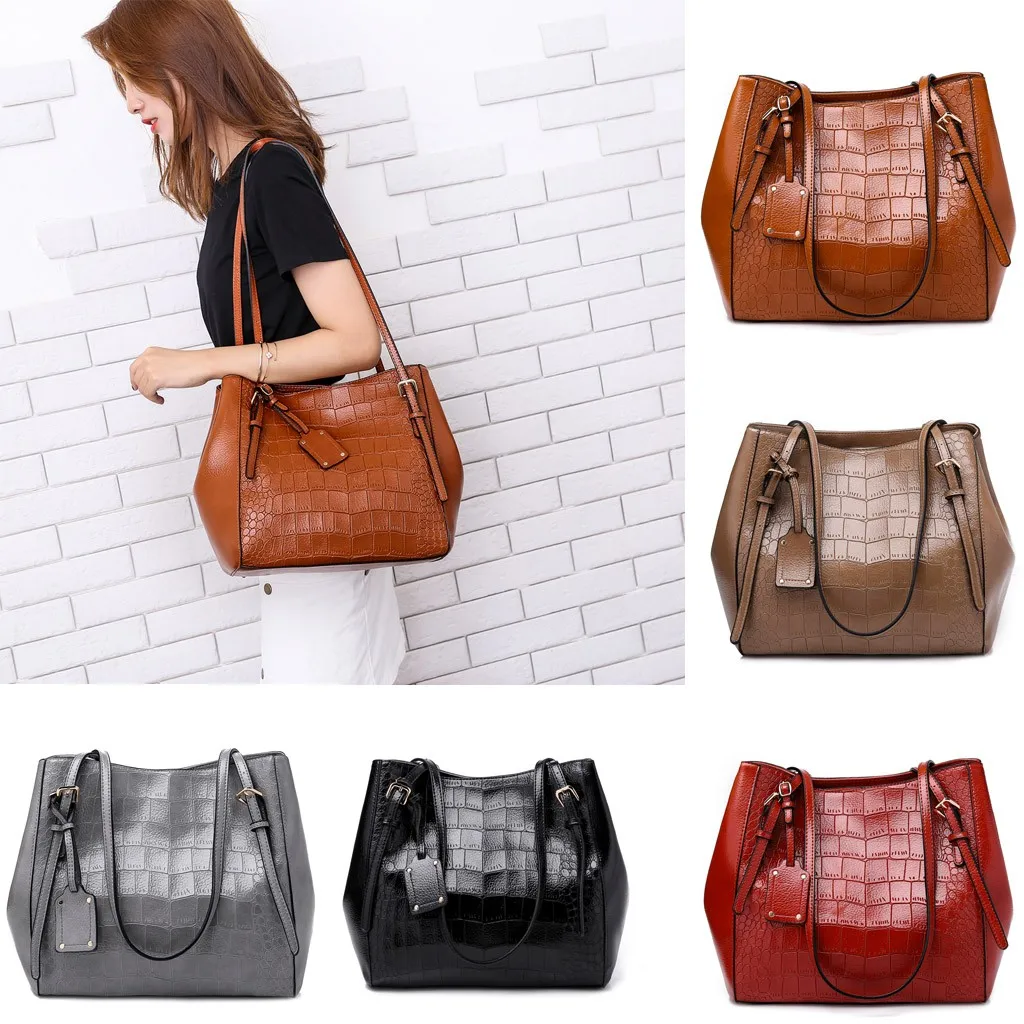 Женская кожаная сумка с крокодиловым узором однотонная вместительная