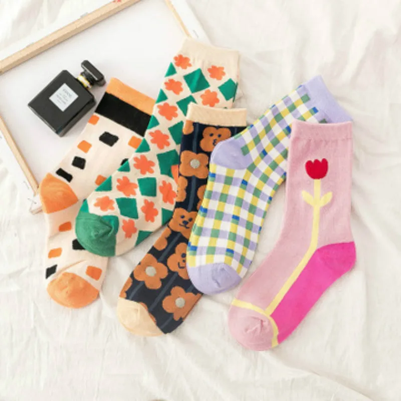 

Носки женские дышащие в стиле Харадзюку, милые цветные Смешные Повседневные носки в клетку с цветными сказочными цветами, 2020