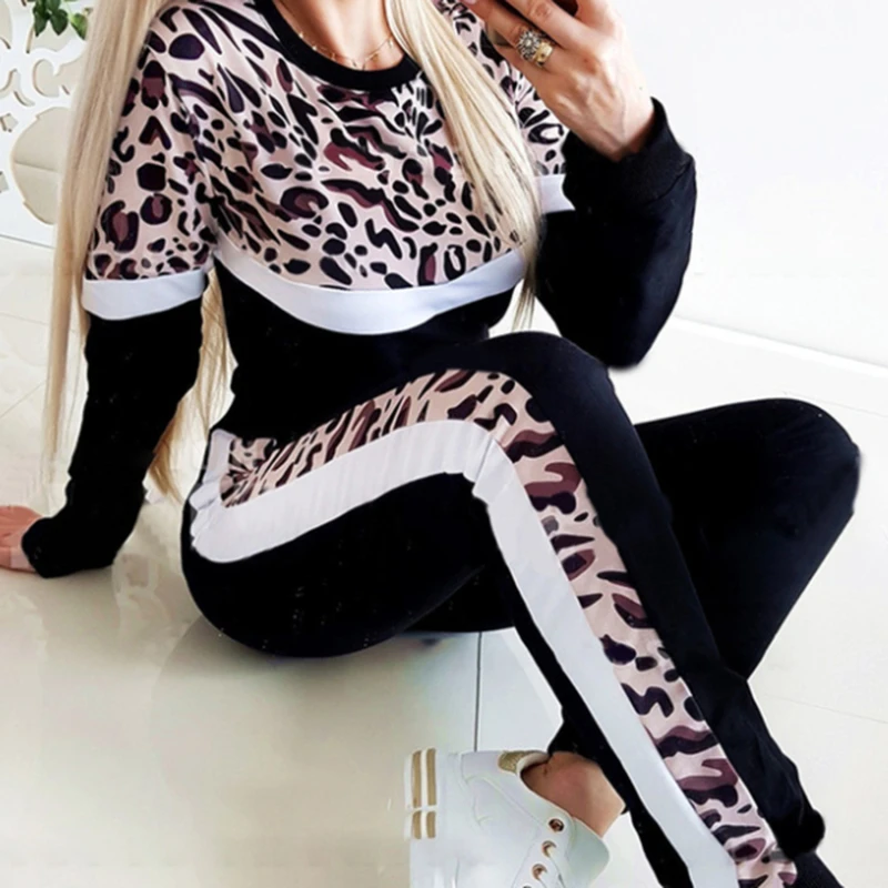 

Women Fashion Two-Piece Set O-Neck Long Sleeve T-Shirt + Leopard Stripe Contrasting Color Sports Pants Casual Suit