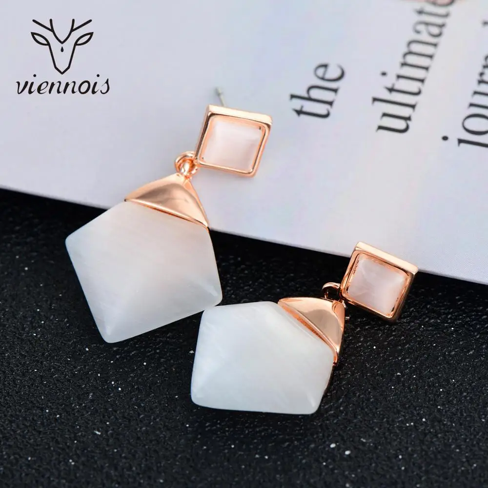 От Viennois покрытие из классический корейский геометрической формы массивные
