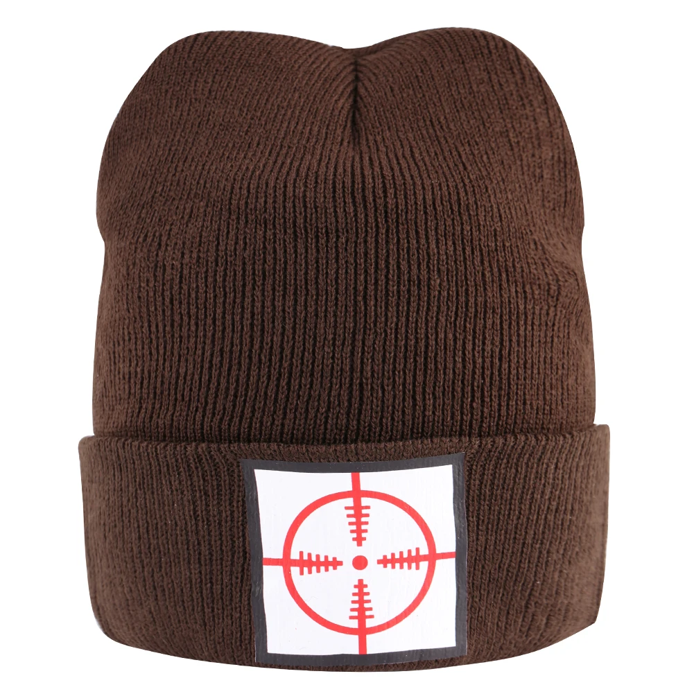 Весенняя вязанная женская шапка с принтом спереди в стиле хип хоп уличная