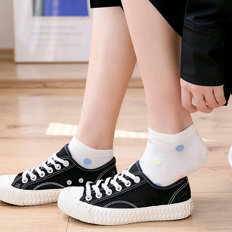 2020 New Fasahion Harajuku Style Women's Boat Socks Cute Girls Colorful Dot Ankle Low Colleage Short For | Женская одежда