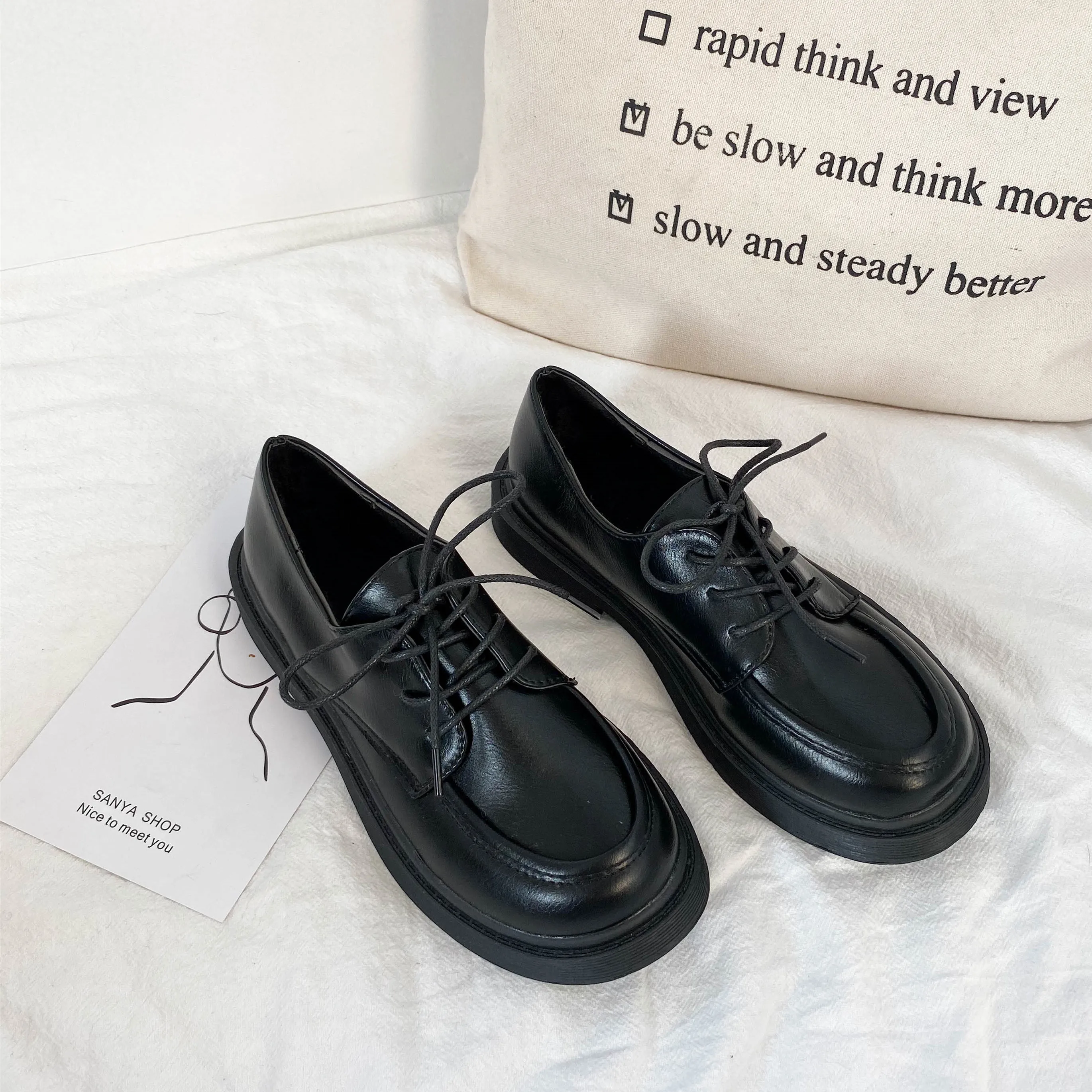 

Vintage small leather shoes British style small leather shoes college style shallow mouth lace round head flat small leather sho