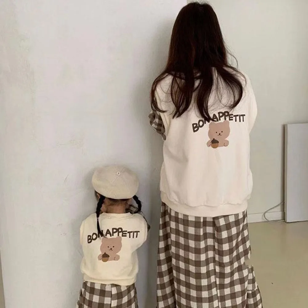 

Family Matching Mom And Me Sleeveless Sweatshirt Baby Waistcoat Boys And Girls Catoon Bear Vest Coat Daughter And Son Clothes