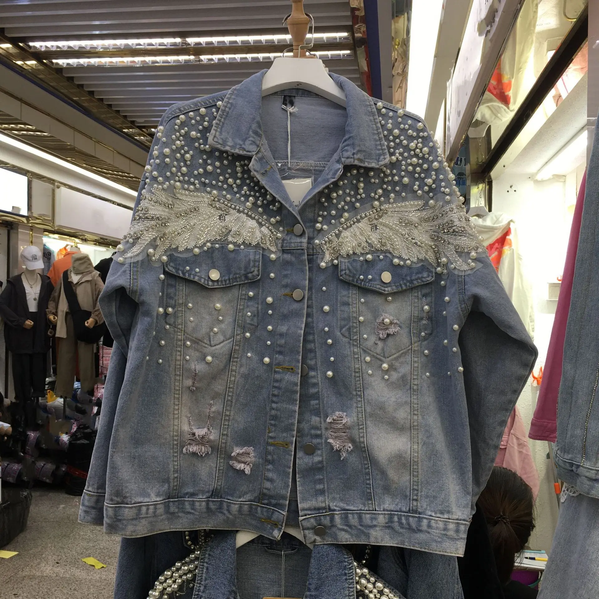 

2021 Spring New Luxury Diamond Beading Pearl Loose Denim Coat Tops Women Fashion Hole Distressed Jean Jacket Streetwear y990