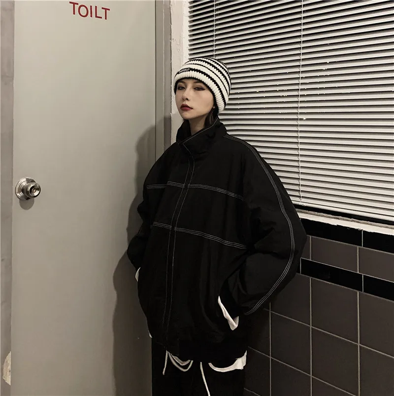 Объявление о том что произведено твердое предложение черное хлопковое пальто