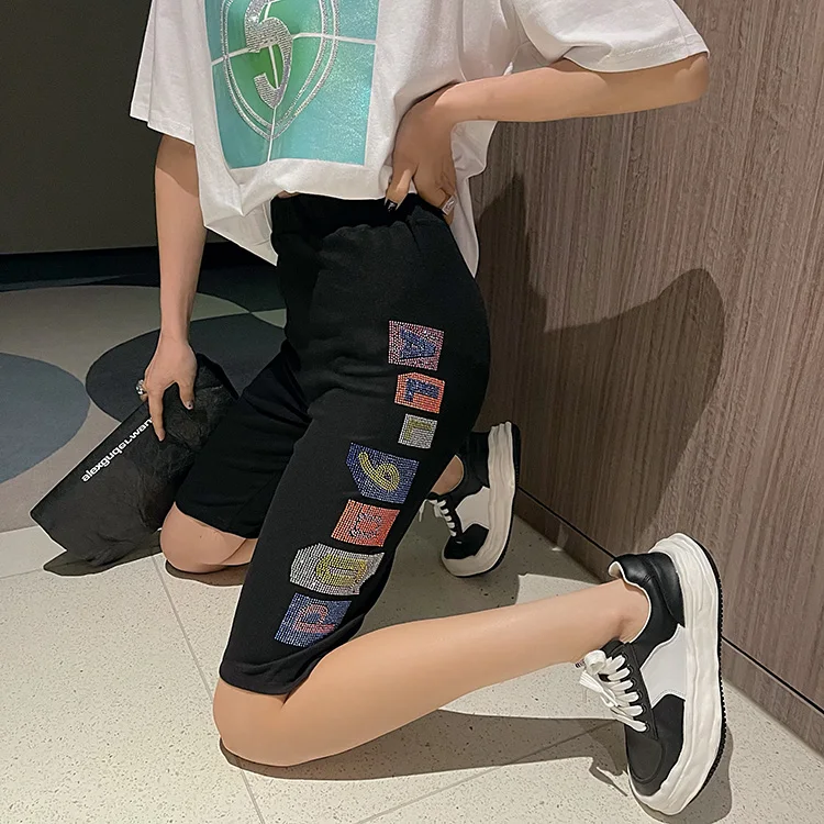 

European Style Heavy Embroidery Hot Drilling Casual Pants 2021 Summer Fashion High Waist Slim Bottoming Cropped Pants Leggings