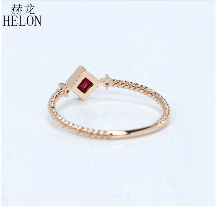 Женское кольцо с натуральным рубином и бриллиантами под розовое золото 14 к