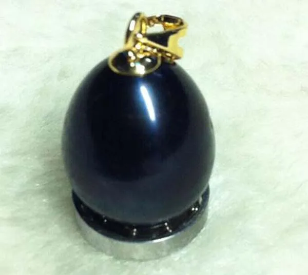 Подвеска с натуральным жемчугом 9 х10 мм AAA +++ в виде павлина черного белого