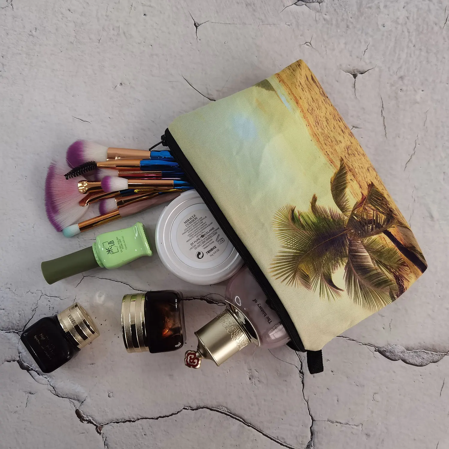 

Simple style Women's Storage Bag for Travel Pretty Makeup Bags for Women Fashion Printed Landscape Cosmetics Organizer Bag