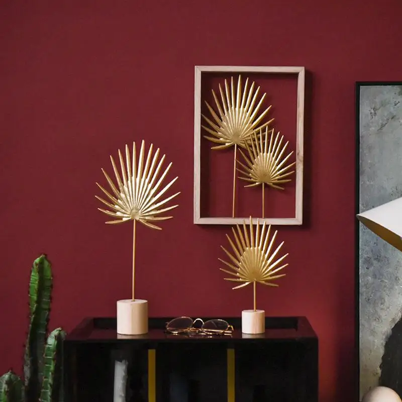 

Nordic Wrought Iron Golden Banana Leaf Ornaments Feather Decoration Ornaments TV Cabinet Art Window Home Desk Craft Decor Gift
