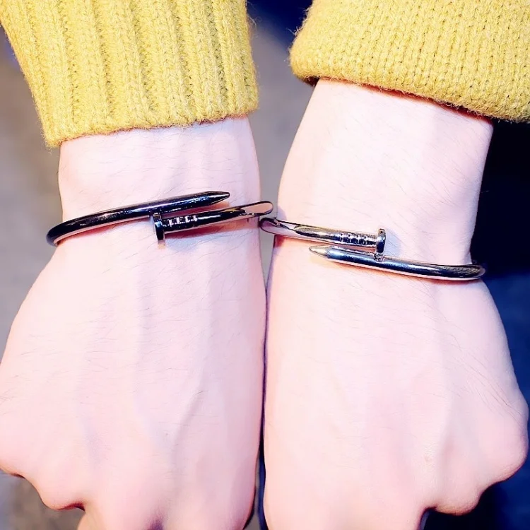 Часы наручные для мужчин и женщин модные классические кварцевые часы с