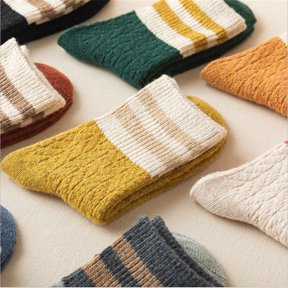 Новые носки женские зимние шерстяные корейские колледжские уличные модные