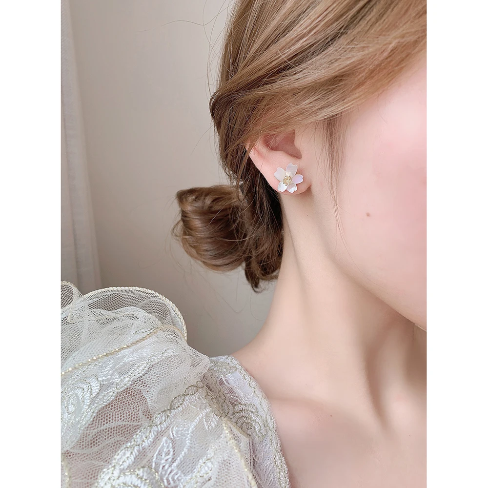 Серьги гвоздики Yhpup из натуральной раковины с белым растением модные красивые