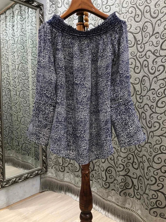 

2021 spring and summer new women's wear one line shoulder collar decoration long sleeve fashion versatile top 321