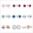 Серьги-гвоздики женские из серебра 925 пробы с кристаллами