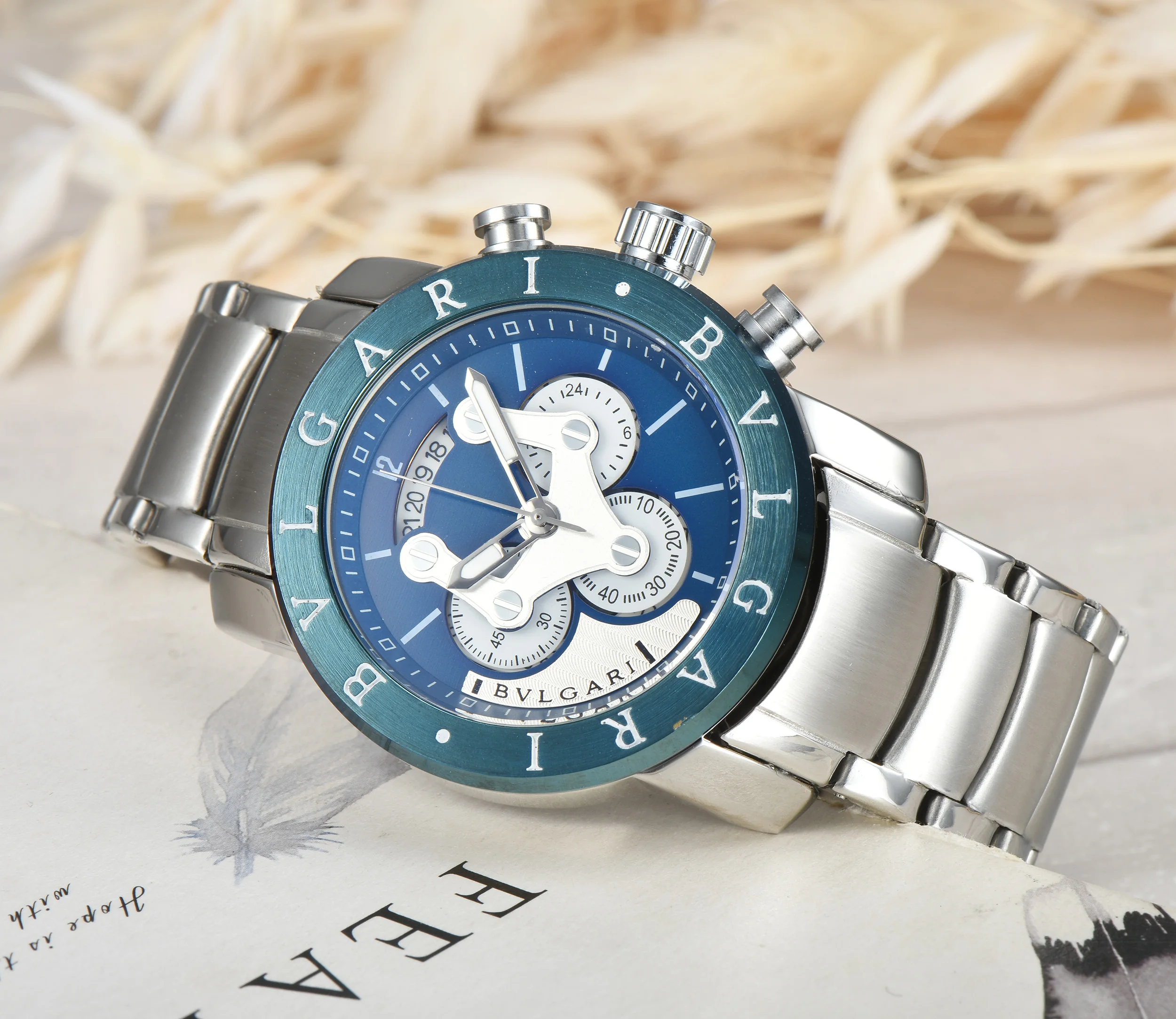 

Hot style Quartz full function small needle working business watch