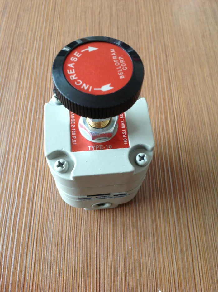 

960-009-000, T-10 TYPE 10 HIGHLY ACCURATE PRESSURE REGULATOR