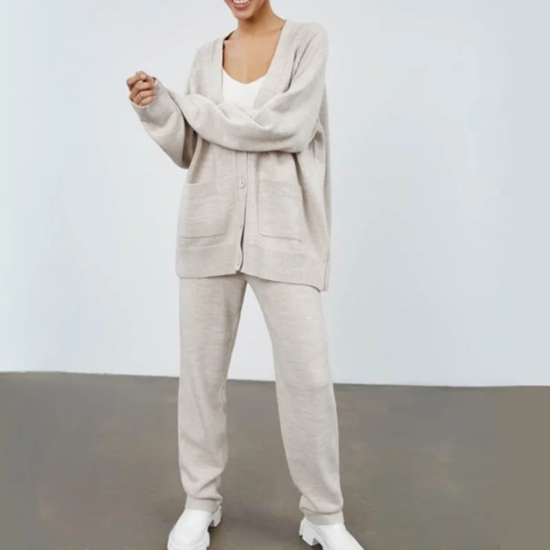 

Женский осенне-зимний трикотажный спортивный костюм, Свободный кардиган с V-образным вырезом и штаны, Женский комплект из 2 предметов, повсе...