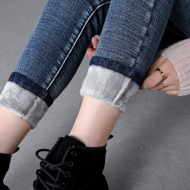 Winter Fleece Warm Thick Plus Velvet Skinny Mom Jeans For Women High waist Slim fit Female Stretch Denim Pencil Pants