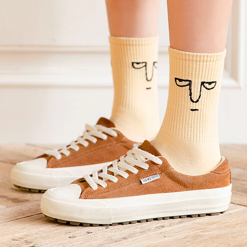 10 Pairs Cute Surprise Face Women Cotton Crew Socks Harajuku Colorful Funny Girl Gift Kawaii Designer Crazy White Novelty Black