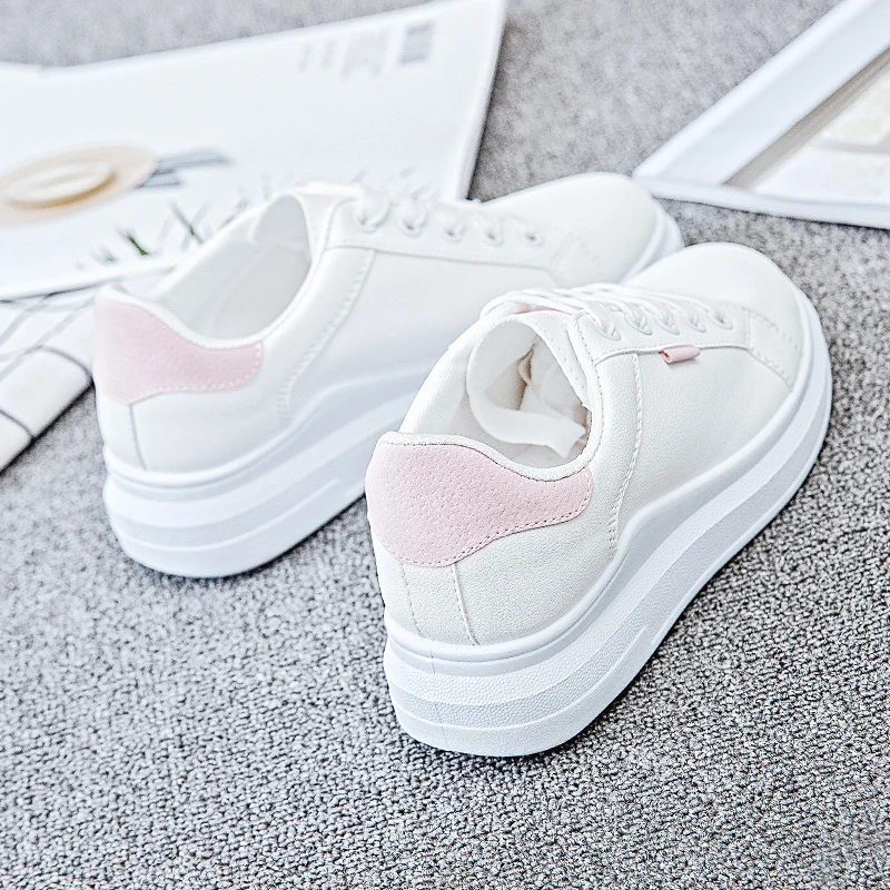 Кроссовки женские из ПУ кожи дышащие повседневная обувь на шнуровке плоская