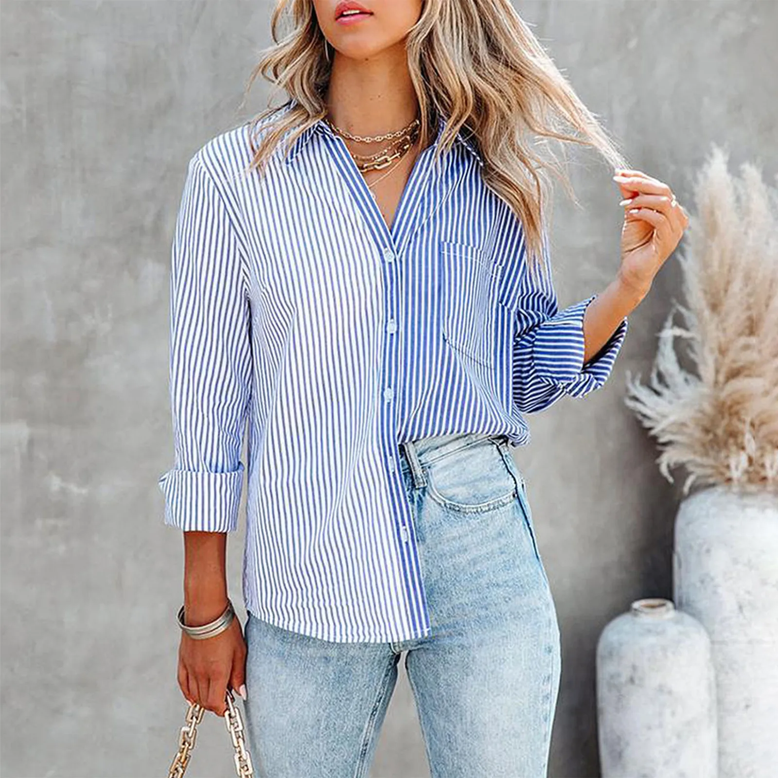 

Женская блузка в полоску, с отложным воротником и карманами