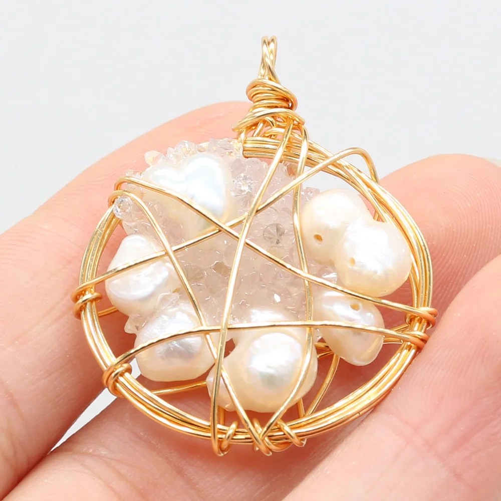 

Natural Freshwater Pearl Beads Pendant Charms Round Winded Pearl Beads Pendant for Making DIY Jewelry Necklace 30x45mm