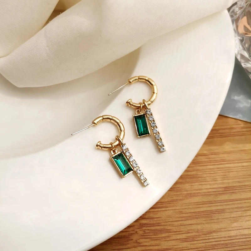 

Mihan S925 needle Modern Jewelry Green Glass Earrings 2021 New Design High Quality Shiny Crystal Drop Earrings For Girl Gifts