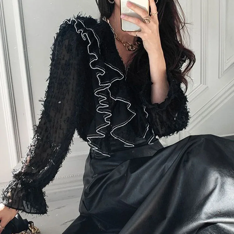 Блузка Женская Весенняя с кисточками длинным рукавом V-образным вырезом